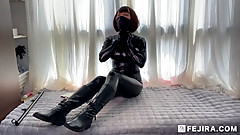 Fejira com - Wearing and stroking of leather clothes